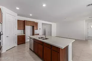 22848 E Diana Way, Queen Creek, AZ 85142 - Photo 5