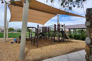 14259 W Buckskin Trl, Surprise, AZ 85387 - Photo 25