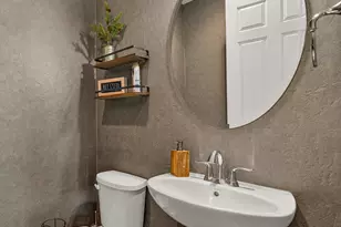 2465 W Clement Cir, Flagstaff, AZ 86001 - Photo 17