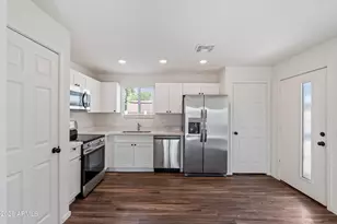 1106 E Papago St, Phoenix, AZ 85034 - Photo 17