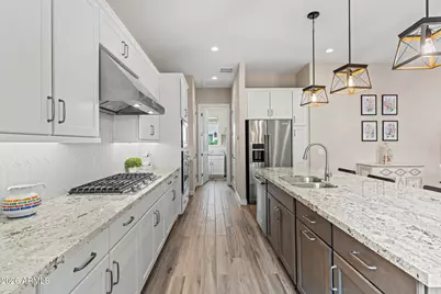 17244 W Vacaville Street, Surprise, AZ 85388 - Photo 13