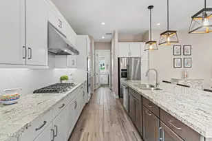 17244 W Vacaville St, Surprise, AZ 85388 - Photo 13