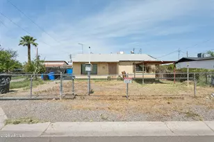 2930 E Granada Rd, Phoenix, AZ 85008 - Photo 1