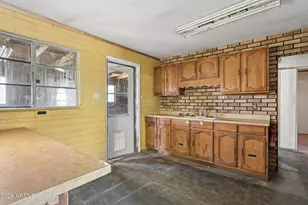 2930 E Granada Rd, Phoenix, AZ 85008 - Photo 9