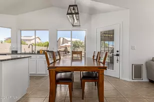 421 S Robins Way, Chandler, AZ 85225 - Photo 9