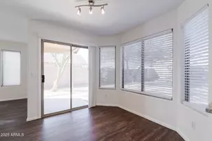 43762 W Carey Dr, Maricopa, AZ 85138 - Photo 5