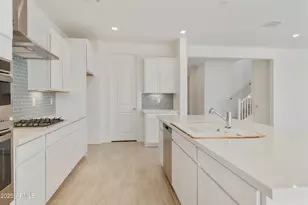 19033 W Rose Ln, Waddell, AZ 85355 - Photo 11