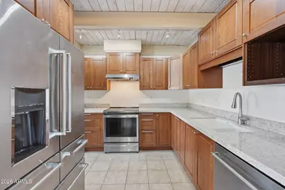 6217 E Avalon Drive, Scottsdale, AZ 85251 - Photo 11