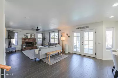 466 W Smoke Tree Road, Gilbert, AZ 85233 - Photo 11