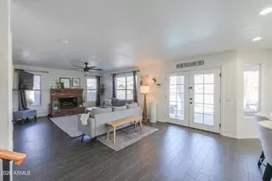 466 W Smoke Tree Rd, Gilbert, AZ 85233 - Photo 11