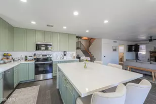 466 W Smoke Tree Rd, Gilbert, AZ 85233 - Photo 15