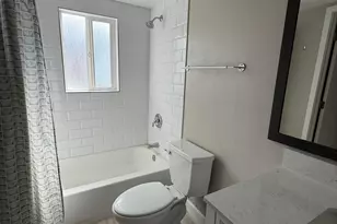 7601 E 2nd St, Scottsdale, AZ 85251 - Photo 9