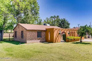 6730 W Flynn Ln, Glendale, AZ 85303 - Photo 3