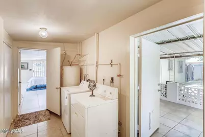 6730 W Flynn Lane, Glendale, AZ 85303 - Photo 23