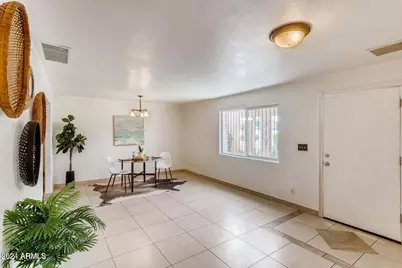 6730 W Flynn Lane, Glendale, AZ 85303 - Photo 9