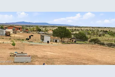 2035 N Cougar Path, Chino Valley, AZ 86323 - Photo 11