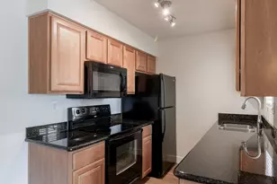 5877 N Granite Reef Rd, Scottsdale, AZ 85250 - Photo 3