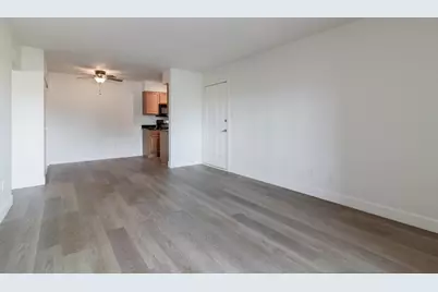 5877 N Granite Reef Road #2226, Scottsdale, AZ 85250 - Photo 9