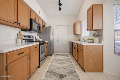 14603 S 41st Way, Phoenix, AZ 85044 - Photo 11