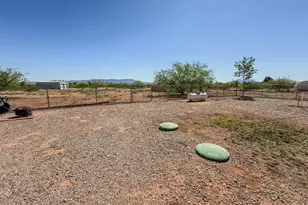 6325 S Moson Rd, Hereford, AZ 85615 - Photo 41