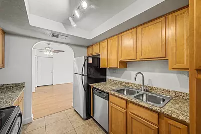 3825 E Camelback Road #Unit 144, Phoenix, AZ 85018 - Photo 7