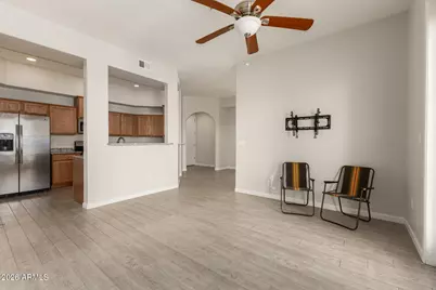 14575 W Mountain View Boulevard #11301, Surprise, AZ 85374 - Photo 5
