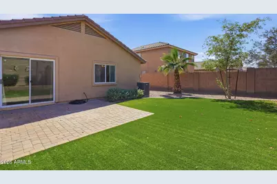 22174 W Desert Bloom Street, Buckeye, AZ 85326 - Photo 31