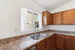 22174 W Desert Bloom St, Buckeye, AZ 85326 - Photo 11