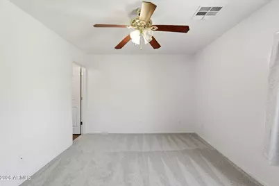 22174 W Desert Bloom Street, Buckeye, AZ 85326 - Photo 21