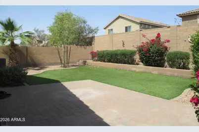 22174 W Desert Bloom Street, Buckeye, AZ 85326 - Photo 3