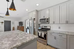 3027 N 27th St, Phoenix, AZ 85016 - Photo 7