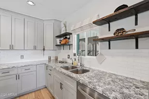 3027 N 27th St, Phoenix, AZ 85016 - Photo 5