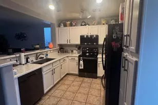 22626 W Yavapai St, Buckeye, AZ 85326 - Photo 9