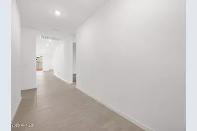 32853 N Vineyard Avenue, San Tan Valley, AZ 85143 - Photo 3