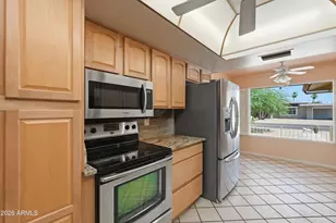 9633 W Campana Dr, Sun City, AZ 85351 - Photo 13