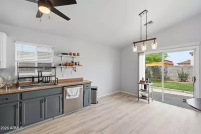 11404 W Carousel Drive, Arizona City, AZ 85123 - Photo 17