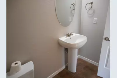 27632 N 89th Lane, Peoria, AZ 85383 - Photo 17