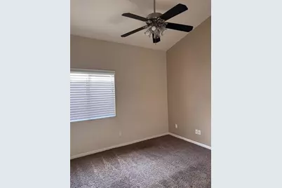 979 E Brentrup Drive, Tempe, AZ 85283 - Photo 9