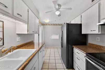 18638 N 133rd Avenue, Sun City West, AZ 85375 - Photo 3