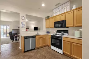 18337 N Soft Wind Dr, Maricopa, AZ 85138 - Photo 9