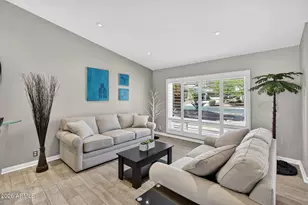 2249 E Mercer Ln, Phoenix, AZ 85028 - Photo 79