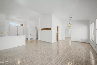 11066 W Runion Drive, Peoria, AZ 85373 - Photo 3