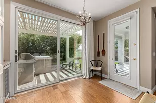 1121 W Stella Ln, Phoenix, AZ 85013 - Photo 11