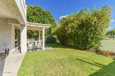 1121 W Stella Lane, Phoenix, AZ 85013 - Photo 39
