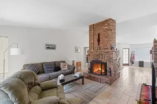 232 W Villa Maria Dr, Phoenix, AZ 85023 - Photo 5