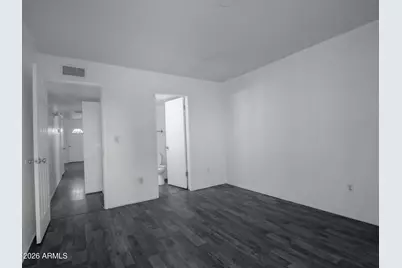 2690 N 43rd Avenue #D, Phoenix, AZ 85009 - Photo 11