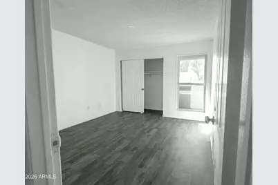 2690 N 43rd Avenue #D, Phoenix, AZ 85009 - Photo 7