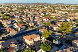 10617 W Daley Ln, Peoria, AZ 85383 - Photo 45