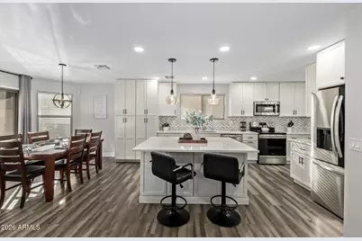 10617 W Daley Lane, Peoria, AZ 85383 - Photo 13