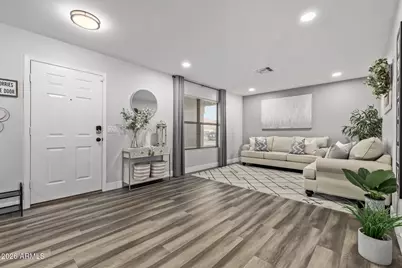 10617 W Daley Lane, Peoria, AZ 85383 - Photo 7